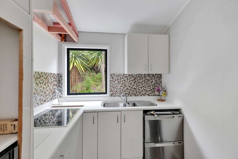 Photo of property in 708 Wilson Road, South Head, Helensville, 0874