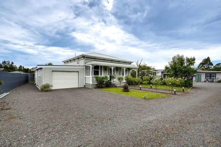 Photo of property in 20 Bennett Street, Waipawa, 4210