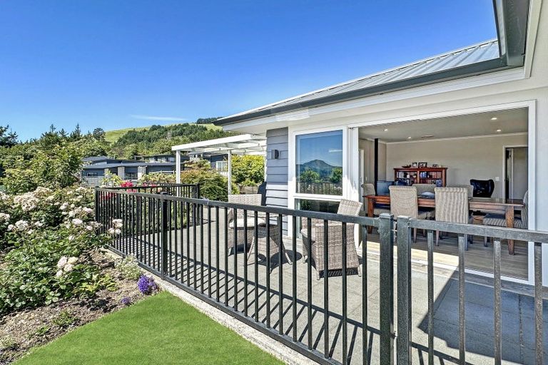 Photo of property in 40 Kittyhawk Drive, Kinloch, Taupo, 3377