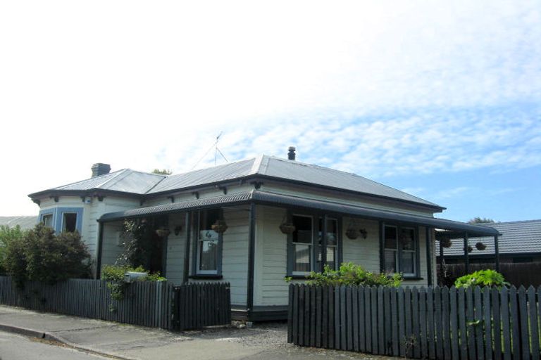 Photo of property in 2 Dillon Street, Blenheim, 7201