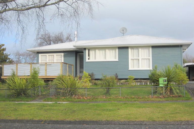 Photo of property in 146 Te Rangitautahanga Road, Turangi, 3334