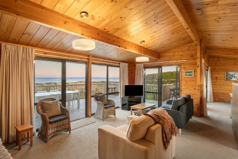 Photo of property in 165 Oceanbeach Road, Mount Maunganui, 3116