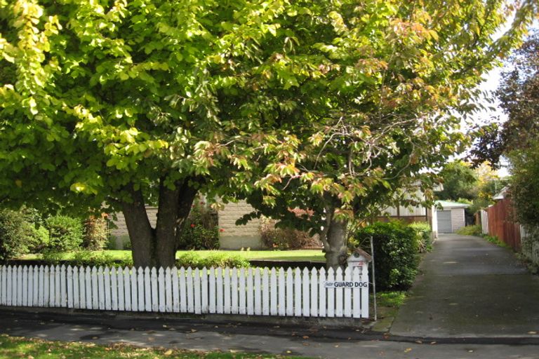 Photo of property in 5 Longmuir Street, Ilam, Christchurch, 8041