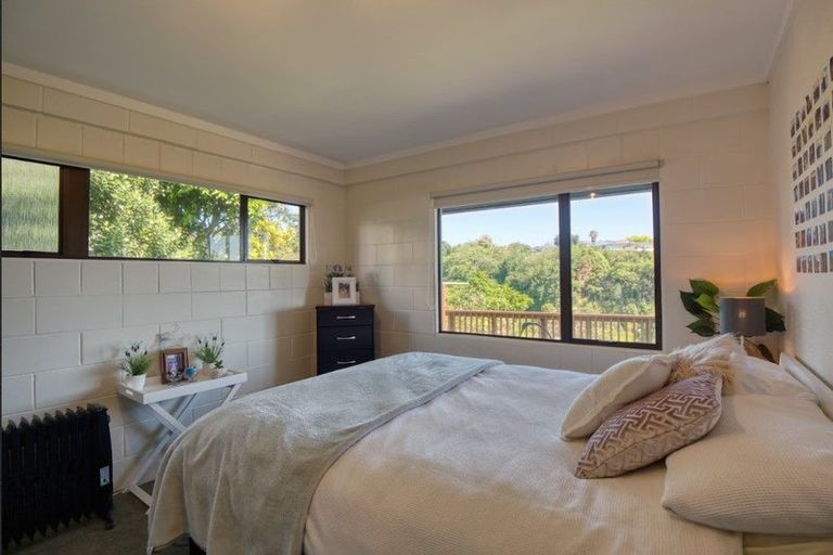 Photo of property in 50 Hillcrest Road, Otumoetai, Tauranga, 3110