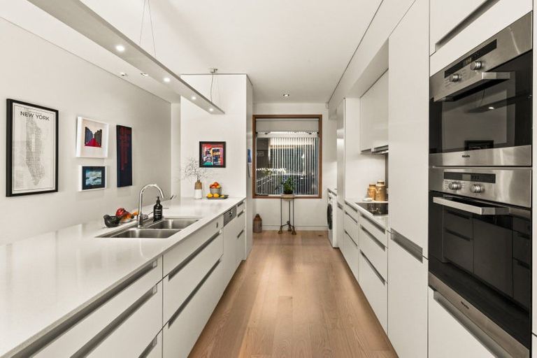 Photo of property in 5/5 Tanner Street, Havelock North, 4130