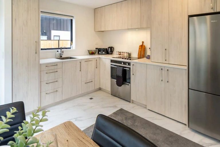 Photo of property in 2 Mohua Lane, Upper Riccarton, Christchurch, 8041