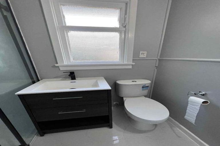 Photo of property in 23 Fraser Street, Waikiwi, Invercargill, 9810