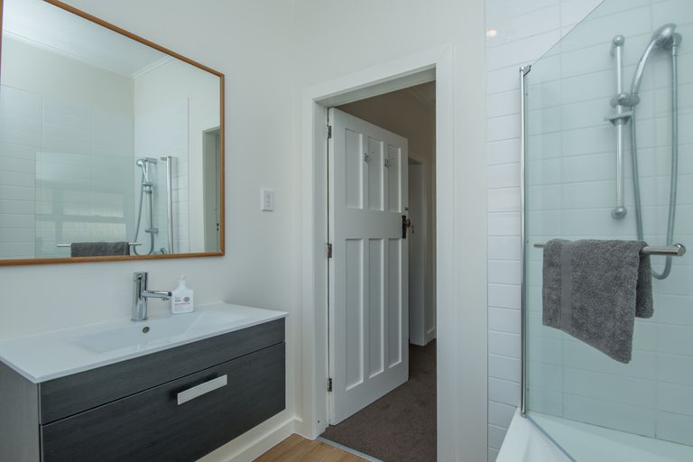 Photo of property in 65 Diamond Avenue, Spreydon, Christchurch, 8024