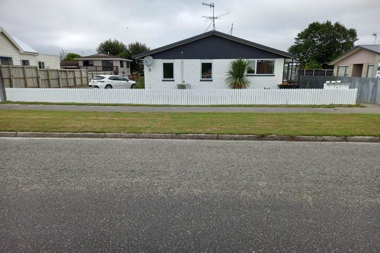 Photo of property in 1/41 Robertson Street, Richmond, Invercargill, 9810