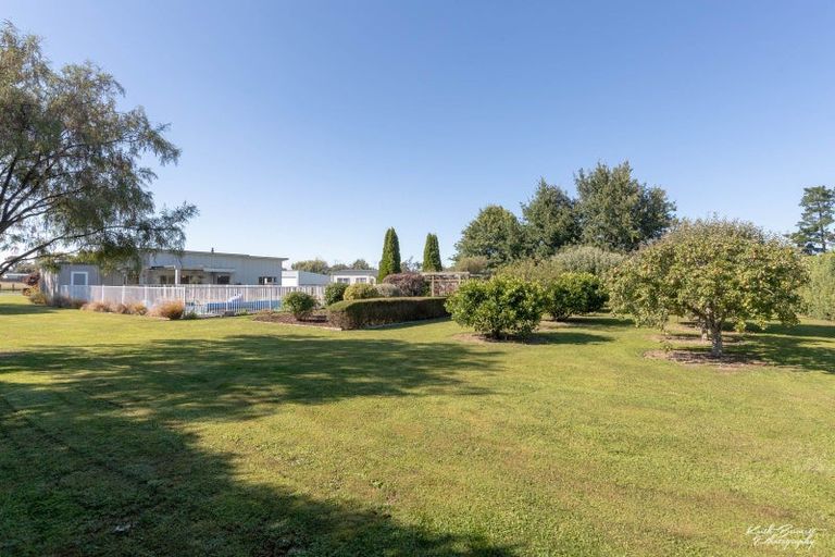 Photo of property in 231 Belvedere Road, Carterton, 5713