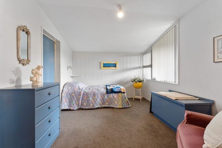 Photo of property in 1 Pacific Road, North New Brighton, Christchurch, 8083