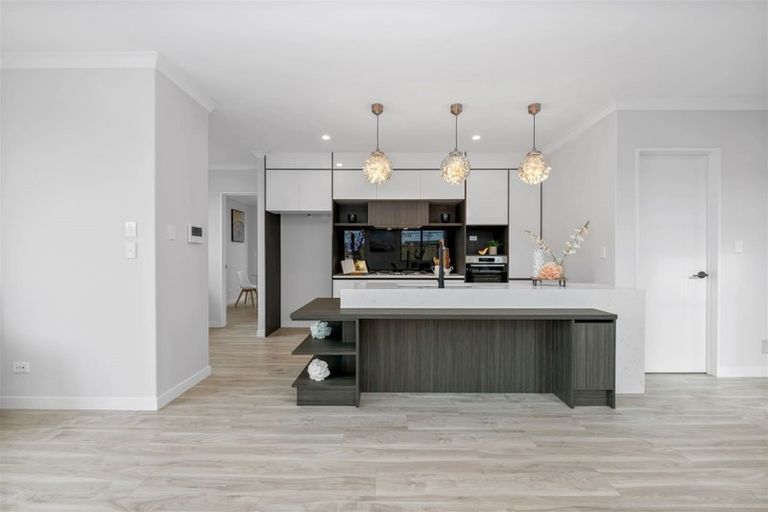 Photo of property in 16a Arahanga Road, Flat Bush, Auckland, 2019