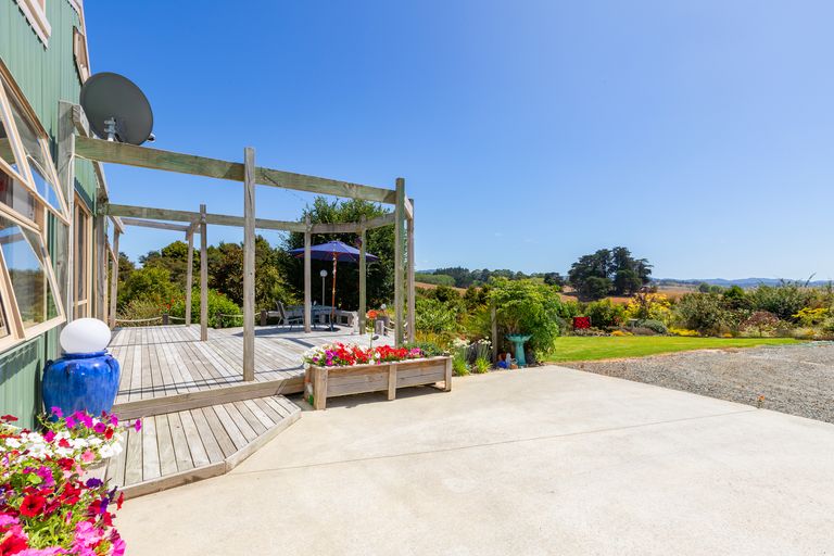 Photo of property in 283b Settlement Road, Kaiwaka, 0573