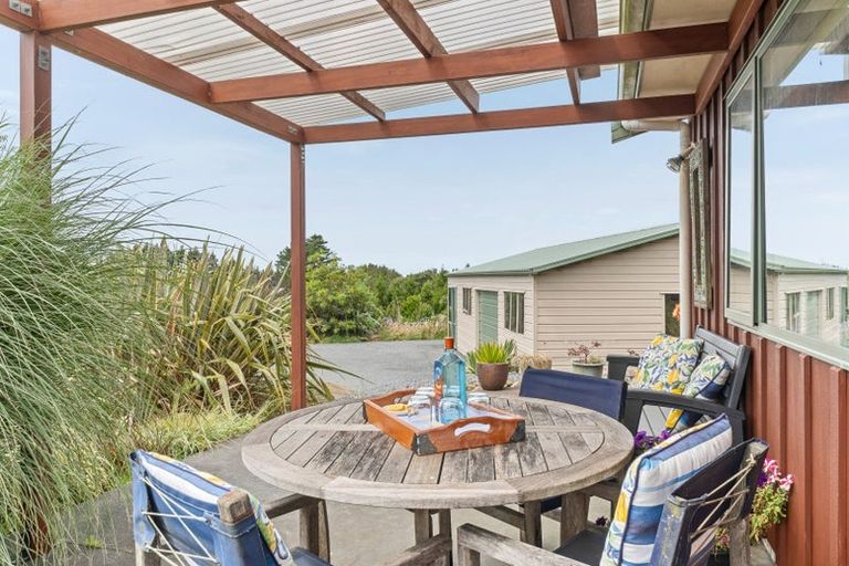 Photo of property in 1321 Mangorei Road, Mangorei, New Plymouth, 4371
