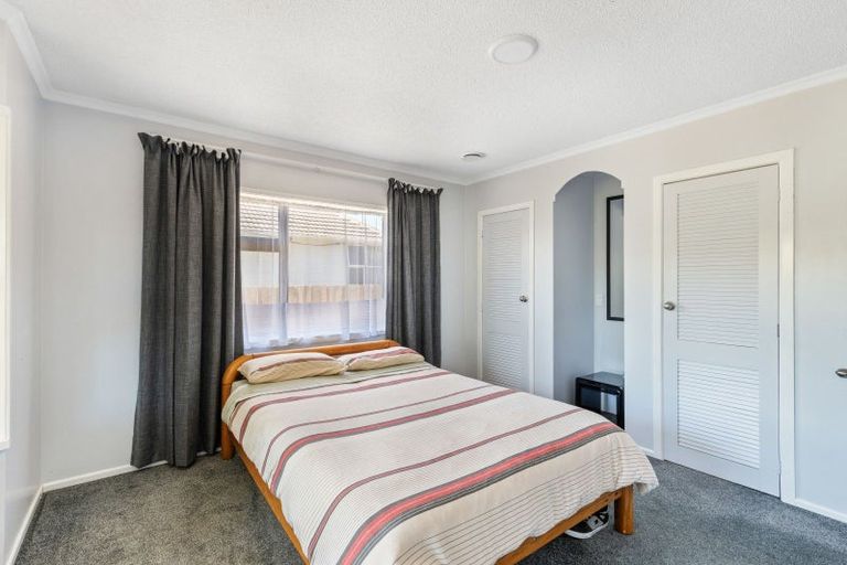 Photo of property in 5 Ihaia Street, Waitara, 4320