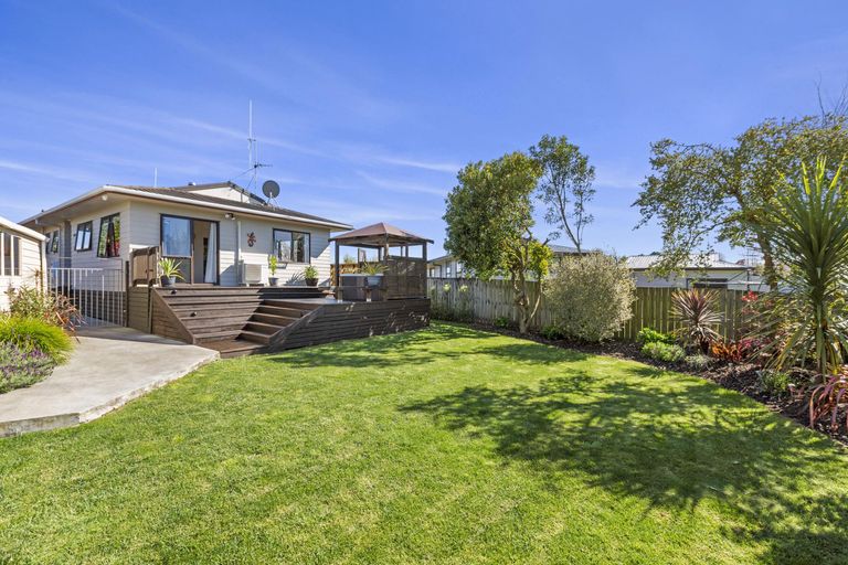 Photo of property in 13 Bartholomew Drive, Nawton, Hamilton, 3200