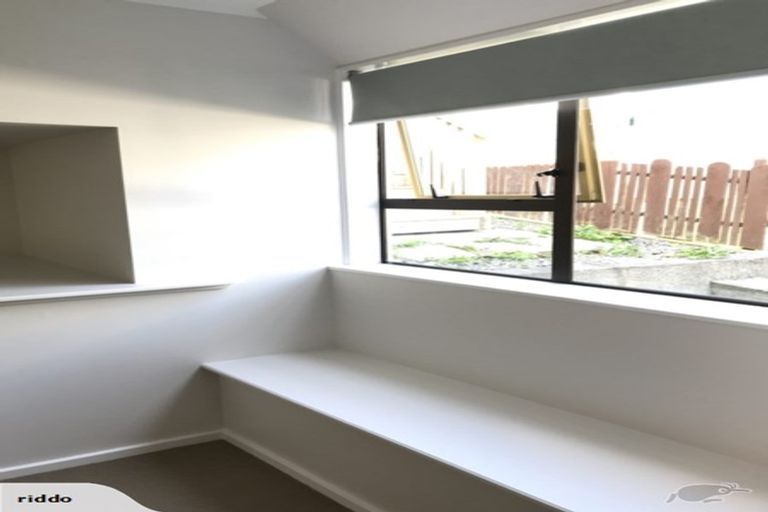 Photo of property in 124 Onslow Road, Khandallah, Wellington, 6035