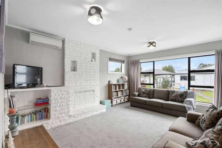 Photo of property in 1/18 Maryhill Avenue, Hoon Hay, Christchurch, 8025