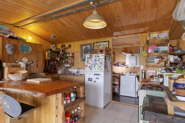 Photo of property in 958 Whangaripo Valley Road, Whangaripo, Wellsford, 0972