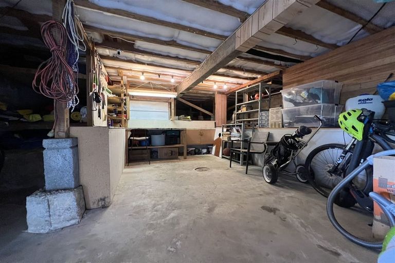 Photo of property in 19 Mcclintock Road, Massey, Auckland, 0614