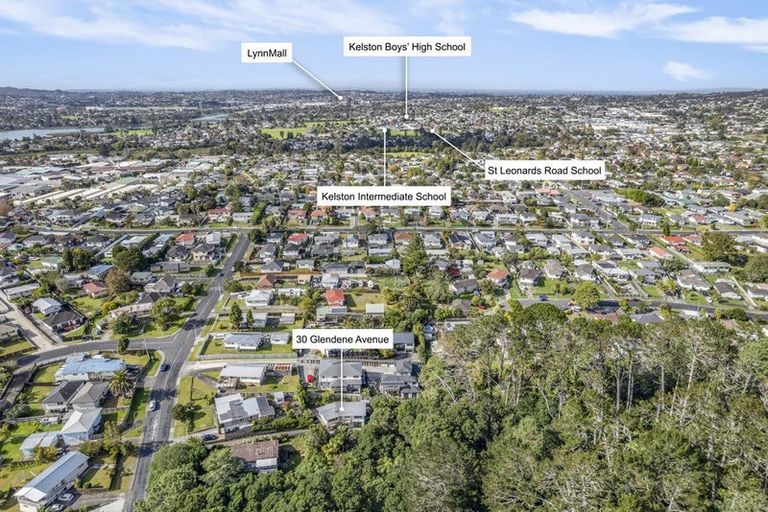 Photo of property in 30 Glendene Avenue, Glendene, Auckland, 0602