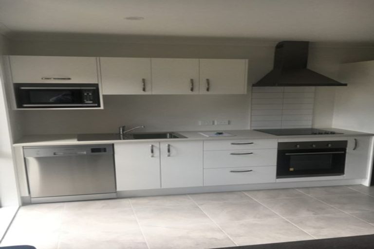 Photo of property in 2/113 Knighton Road, Hillcrest, Hamilton, 3216