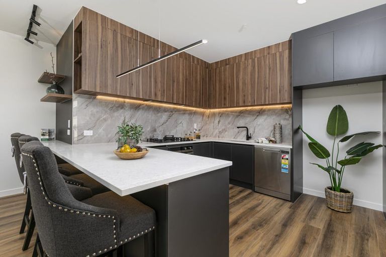 Photo of property in 6 Paihere Street, Huapai, Kumeu, 0810