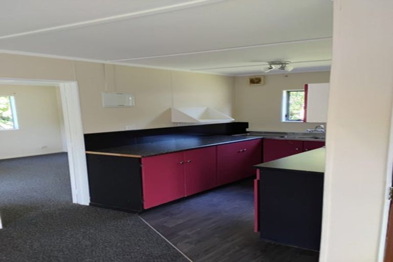 Photo of property in 22 Ngahere Street, Inglewood, 4330