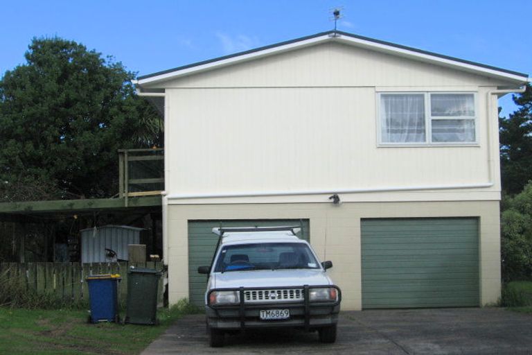 Photo of property in 49 Hartley Terrace, Massey, Auckland, 0614