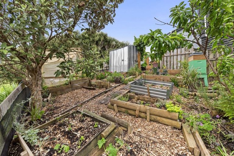 Photo of property in 24b Manukau Road, Raglan, 3225