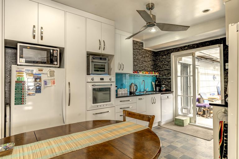 Photo of property in 45 Mardon Road, Enderley, Hamilton, 3214