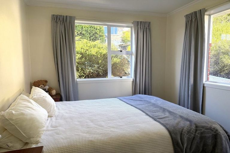 Photo of property in 19 Tomkins Street, Green Island, Dunedin, 9018