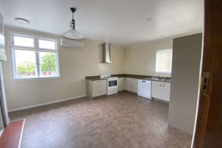 Photo of property in 4 Rossiter Avenue, Waterloo, Lower Hutt, 5011