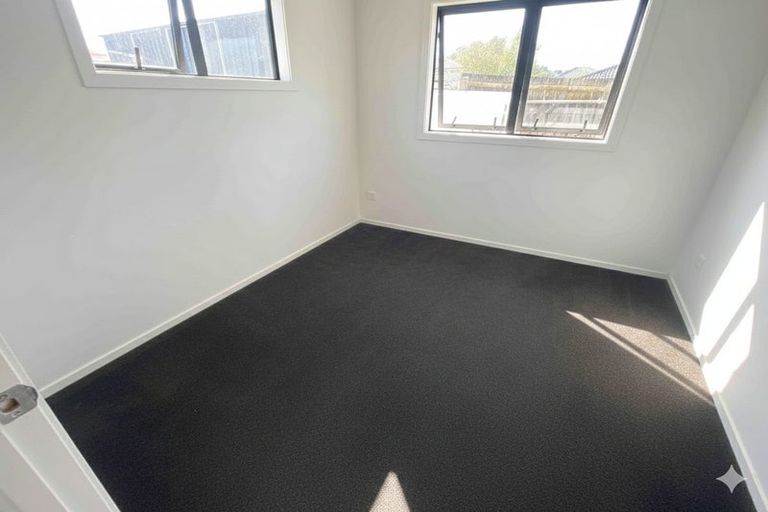 Photo of property in 57 Kelman Road, Kelston, Auckland, 0602