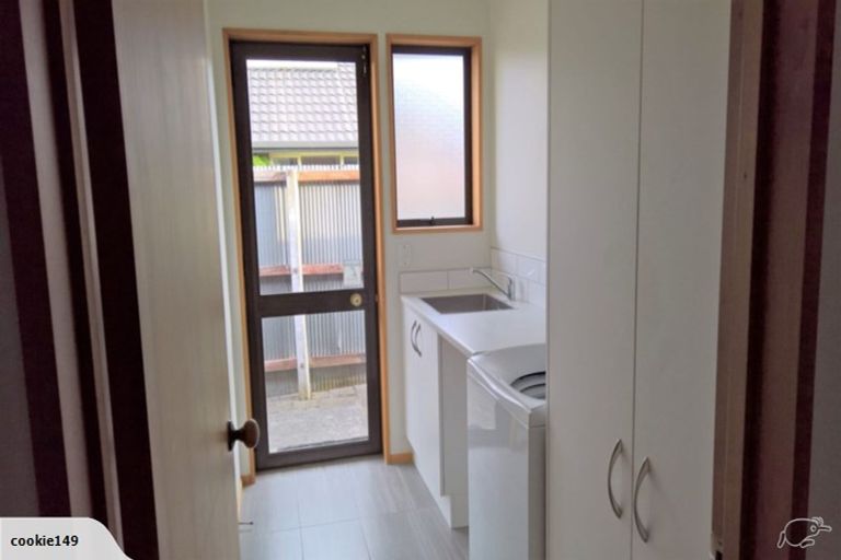 Photo of property in 2/40 Windermere Road, Papanui, Christchurch, 8053