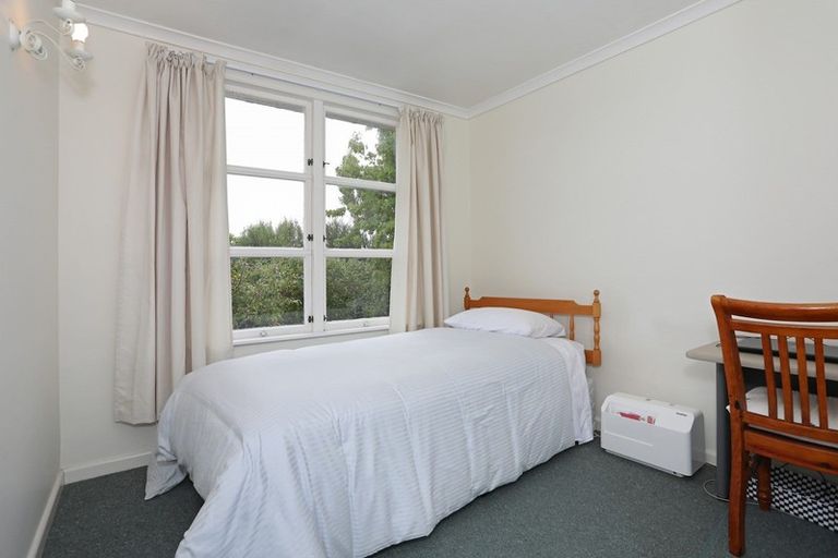 Photo of property in 26 Oxford Street, Marton, 4710