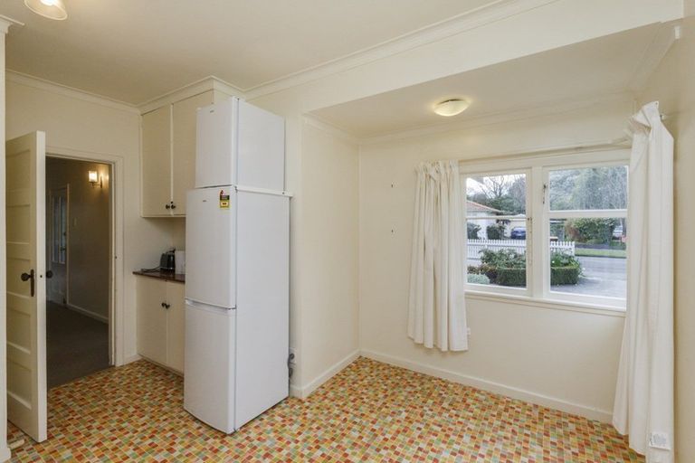 Photo of property in 6 Manuka Street, Hokowhitu, Palmerston North, 4410