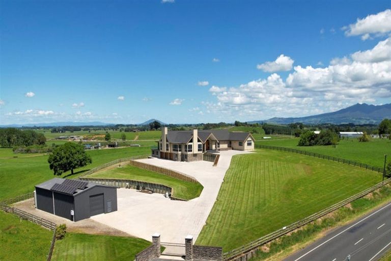 Photo of property in 759 Tuhikaramea Road, Ngahinapouri, Hamilton, 3290