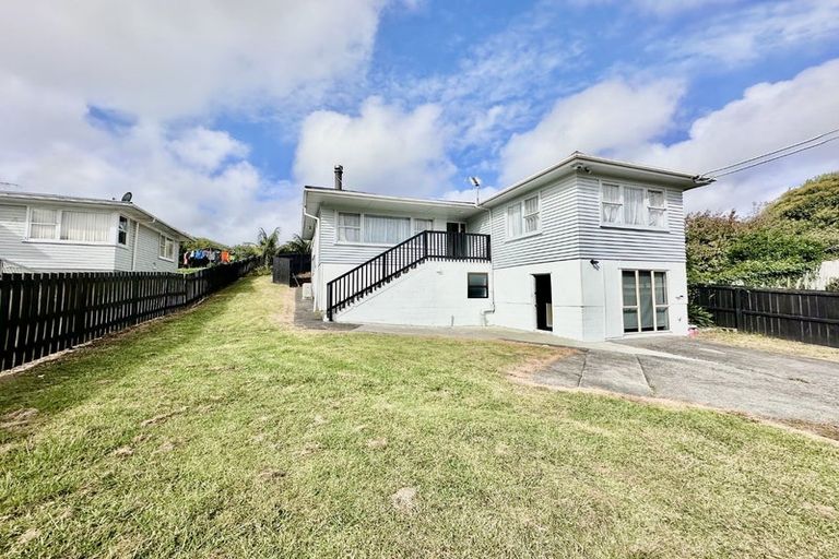 Photo of property in 1 Short Street, Manurewa East, Auckland, 2102