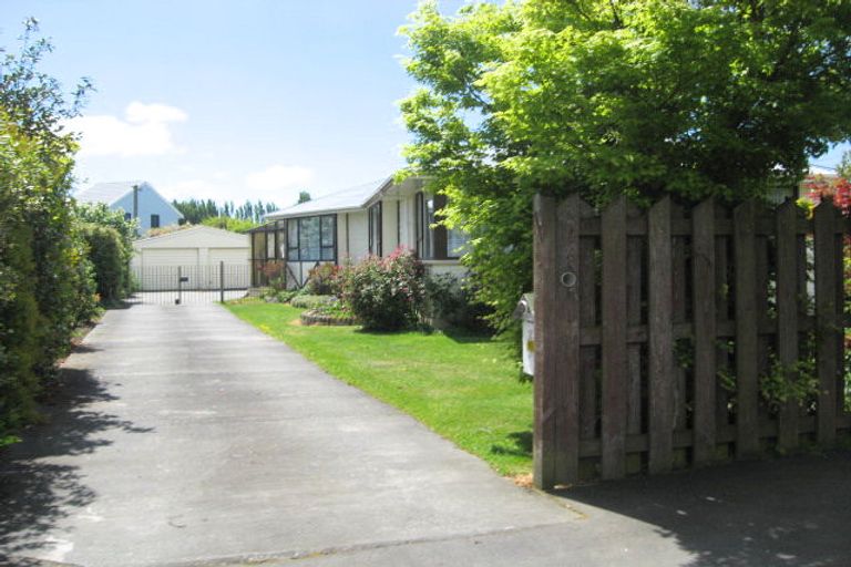 Photo of property in 26 Glenmore Avenue, Casebrook, Christchurch, 8051