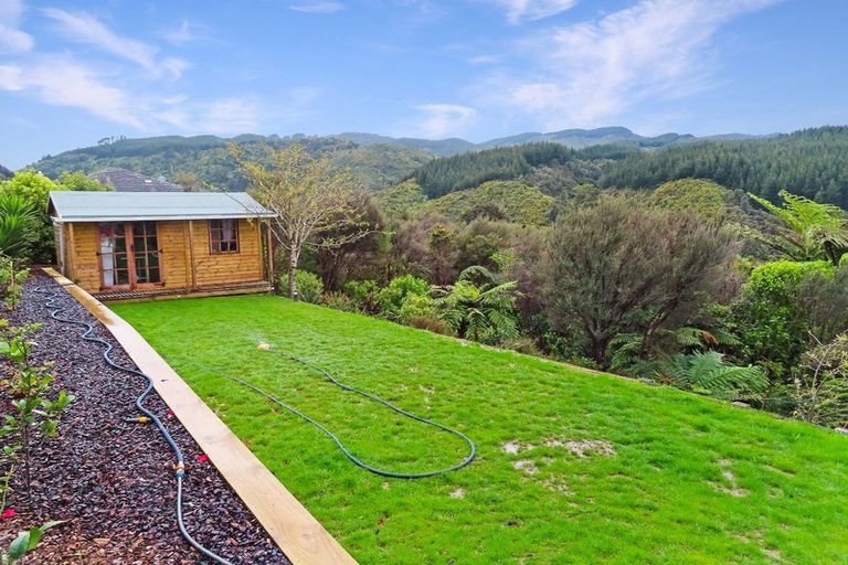 Photo of property in 29 Mcewen Crescent, Riverstone Terraces, Upper Hutt, 5018