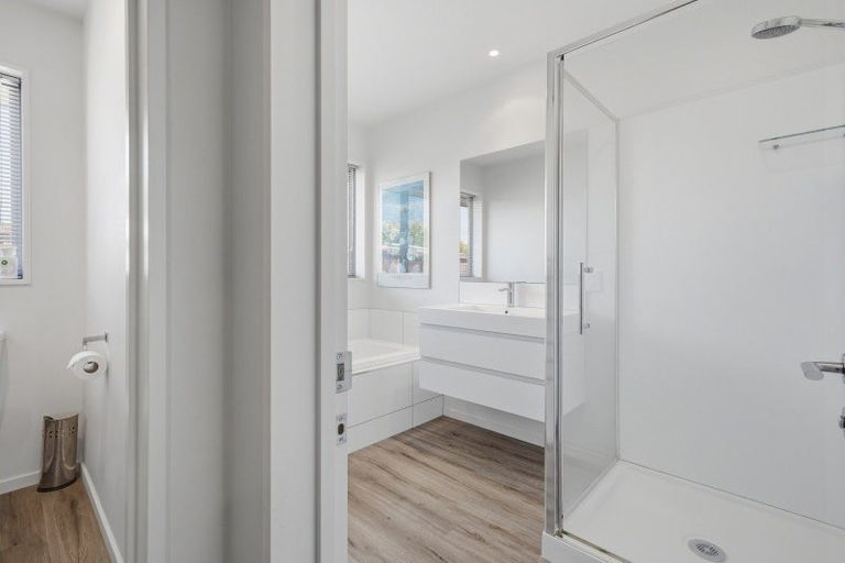 Photo of property in 23 Huntingdon Drive, Rangiora, 7400