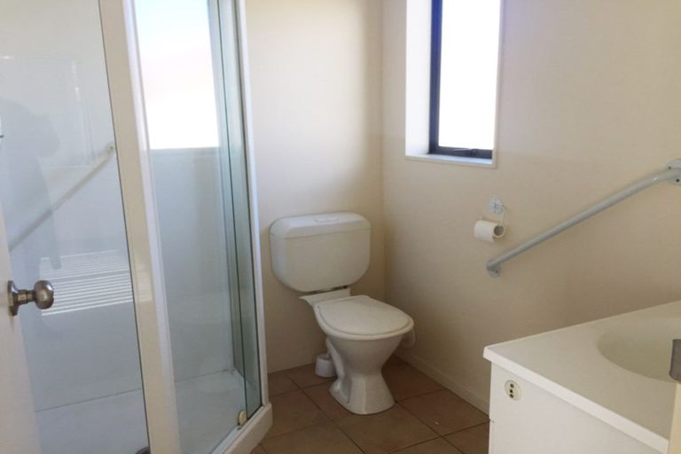 Photo of property in 4 Ettrick Lane, Papakura, 2110