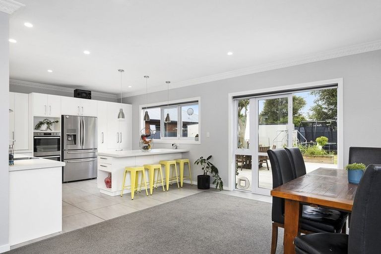 Photo of property in 27 Cranley Street, Musselburgh, Dunedin, 9013