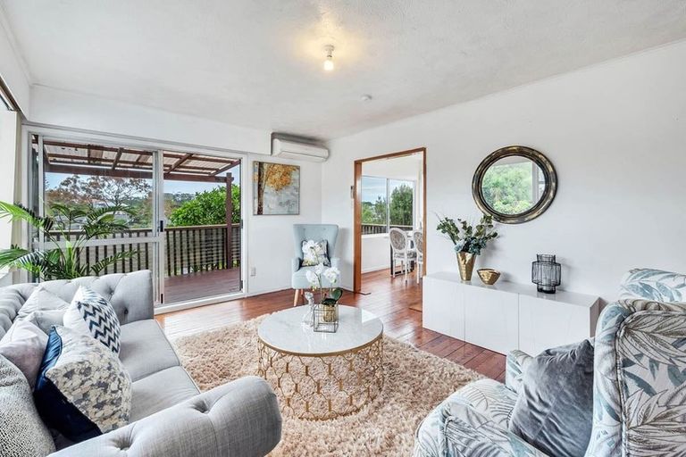 Photo of property in 1/60 Sycamore Drive, Sunnynook, Auckland, 0620