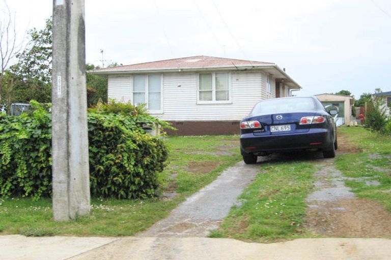 Photo of property in 3 Titoki Avenue, Mangere Bridge, Auckland, 2022
