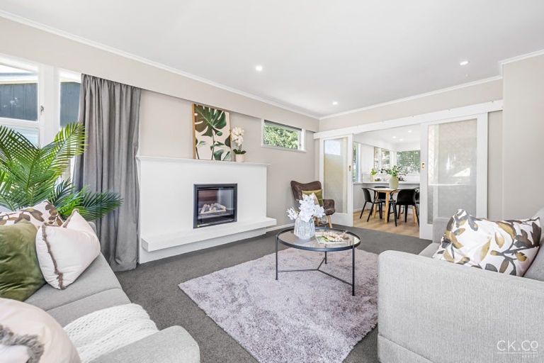 Photo of property in 4 Snell Grove, Clouston Park, Upper Hutt, 5018
