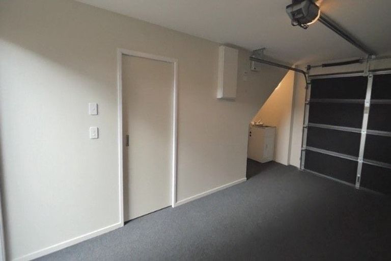 Photo of property in 1/21 Hills Road, Edgeware, Christchurch, 8013