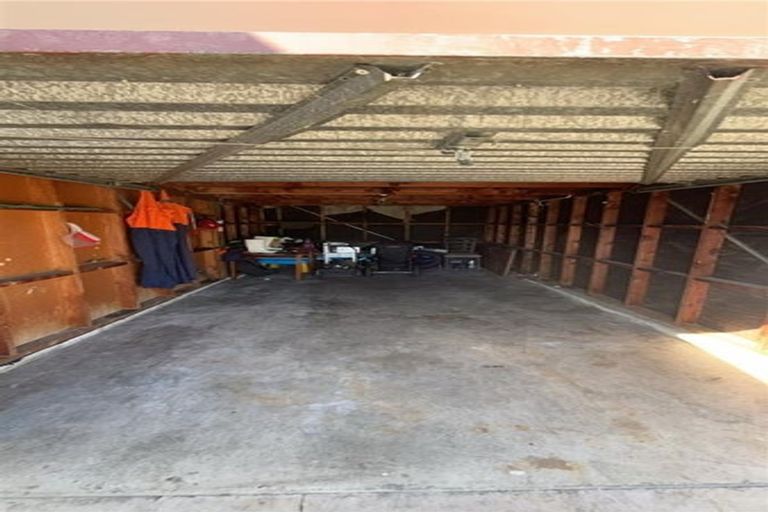 Photo of property in 2/5 Monmouth Place, Tamatea, Napier, 4112