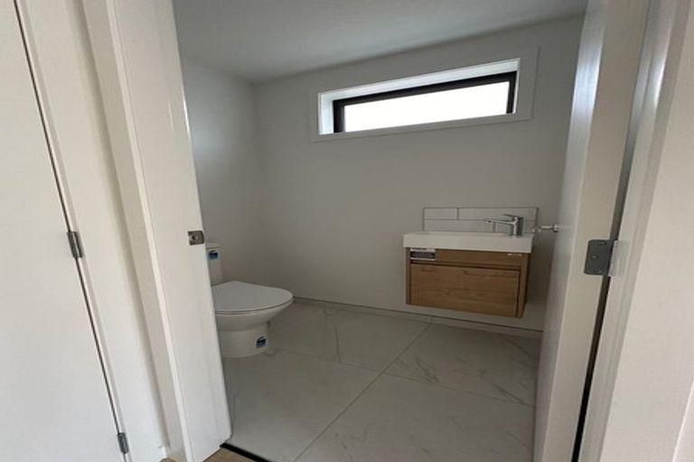 Photo of property in 17 Waimaa Lane, Pokeno, 2402